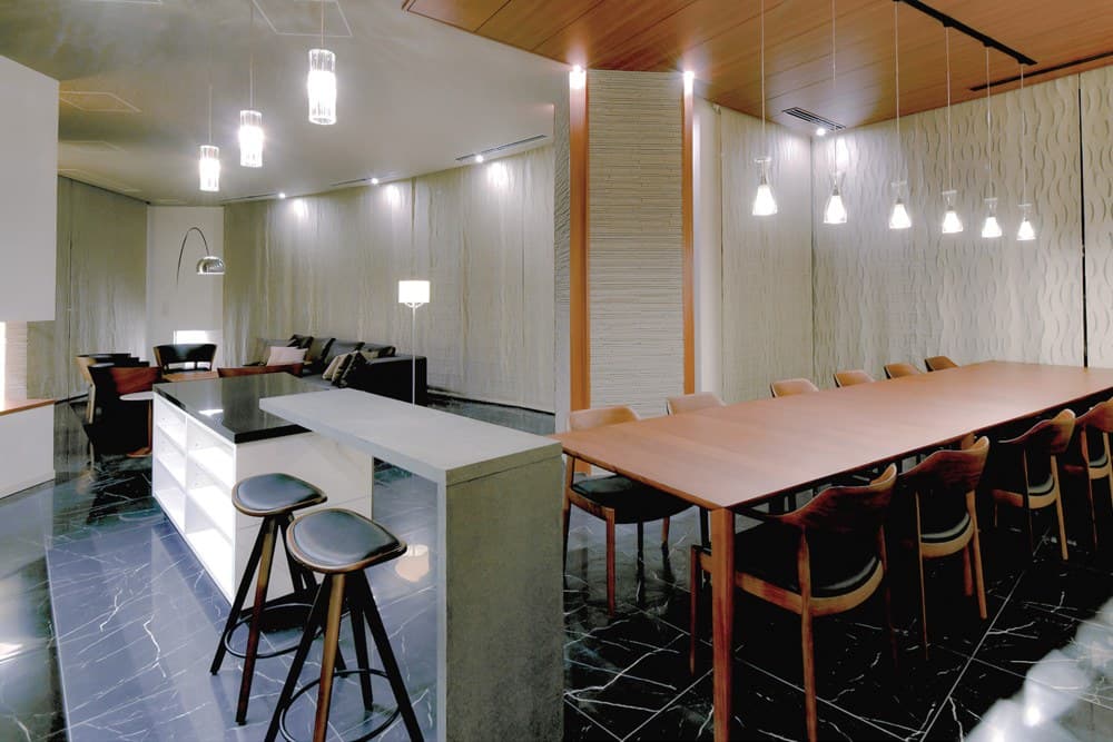 Residence A — image 4, Conde House