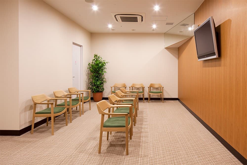 Clinic F — image 3, Conde House