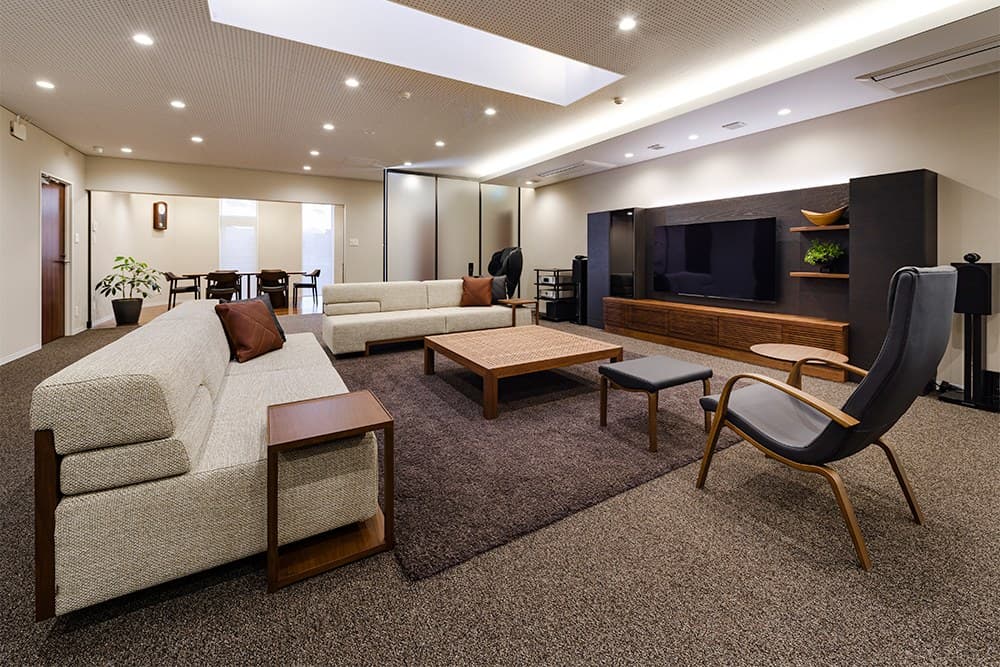 Clinic Y — image 1, Conde House