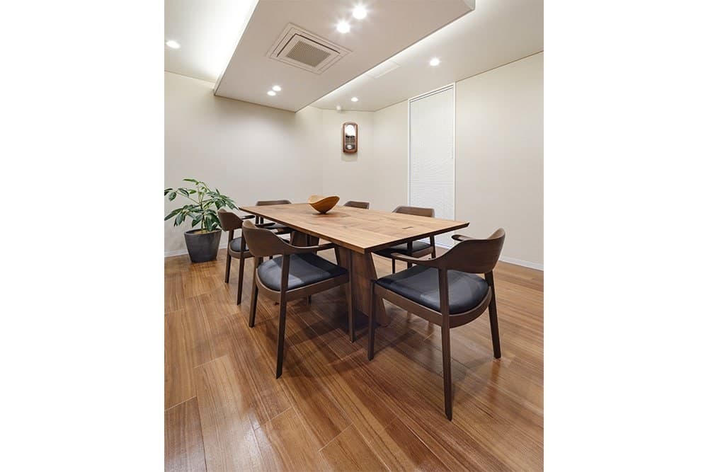 Clinic Y — image 5, Conde House