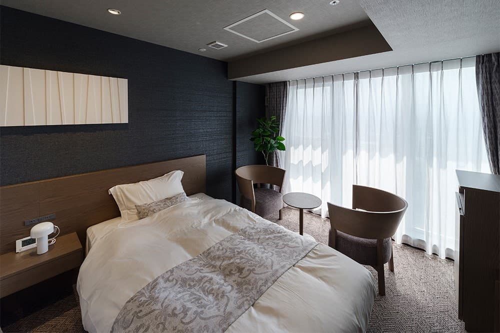 PREMIST TOWER Shin-Sapporo — image 8, Conde House