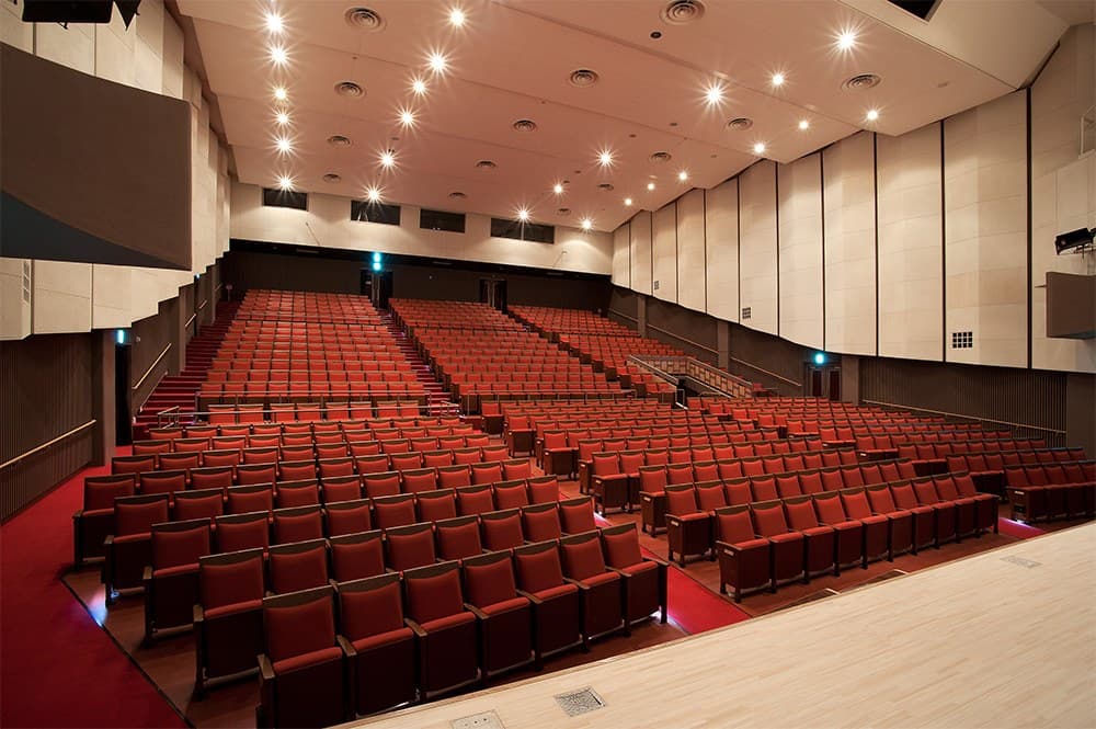 Asahikawa Public Hall — image 2, Conde House