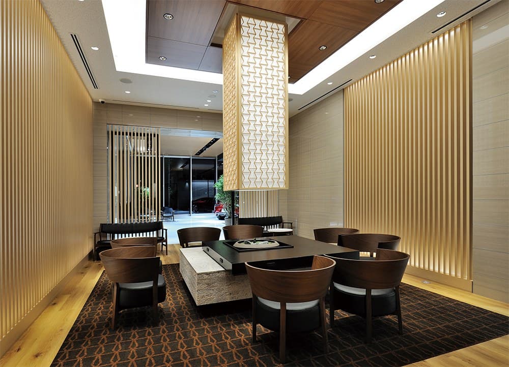 Lexus CPO Kushiro — Conde House