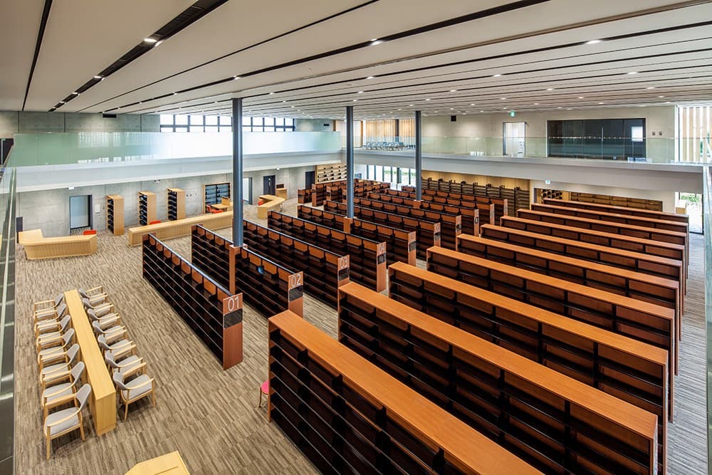 Takasago City Library — Conde House