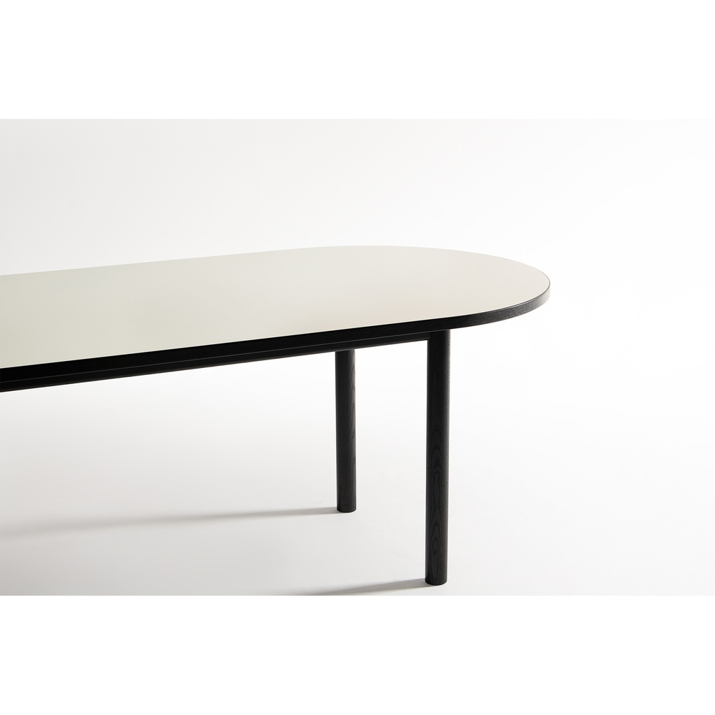 Kotan Oval Table (Linoleum) - 5
