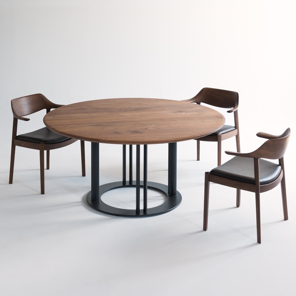 RB TABLE Round Table 15