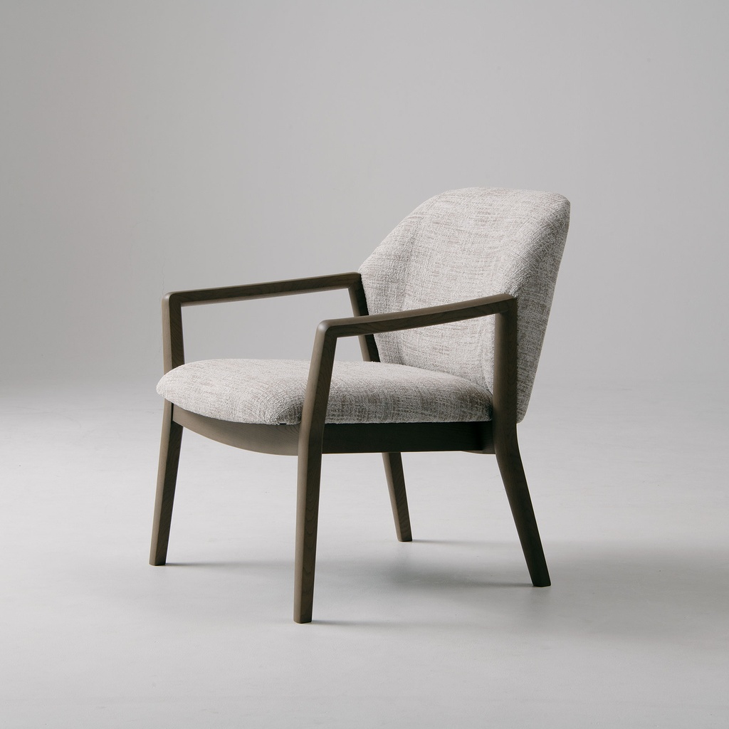 KARI Living Easy Chair 8