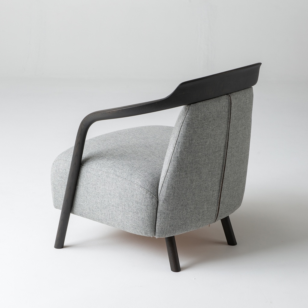 NUPRI Living Lounge Chair 7