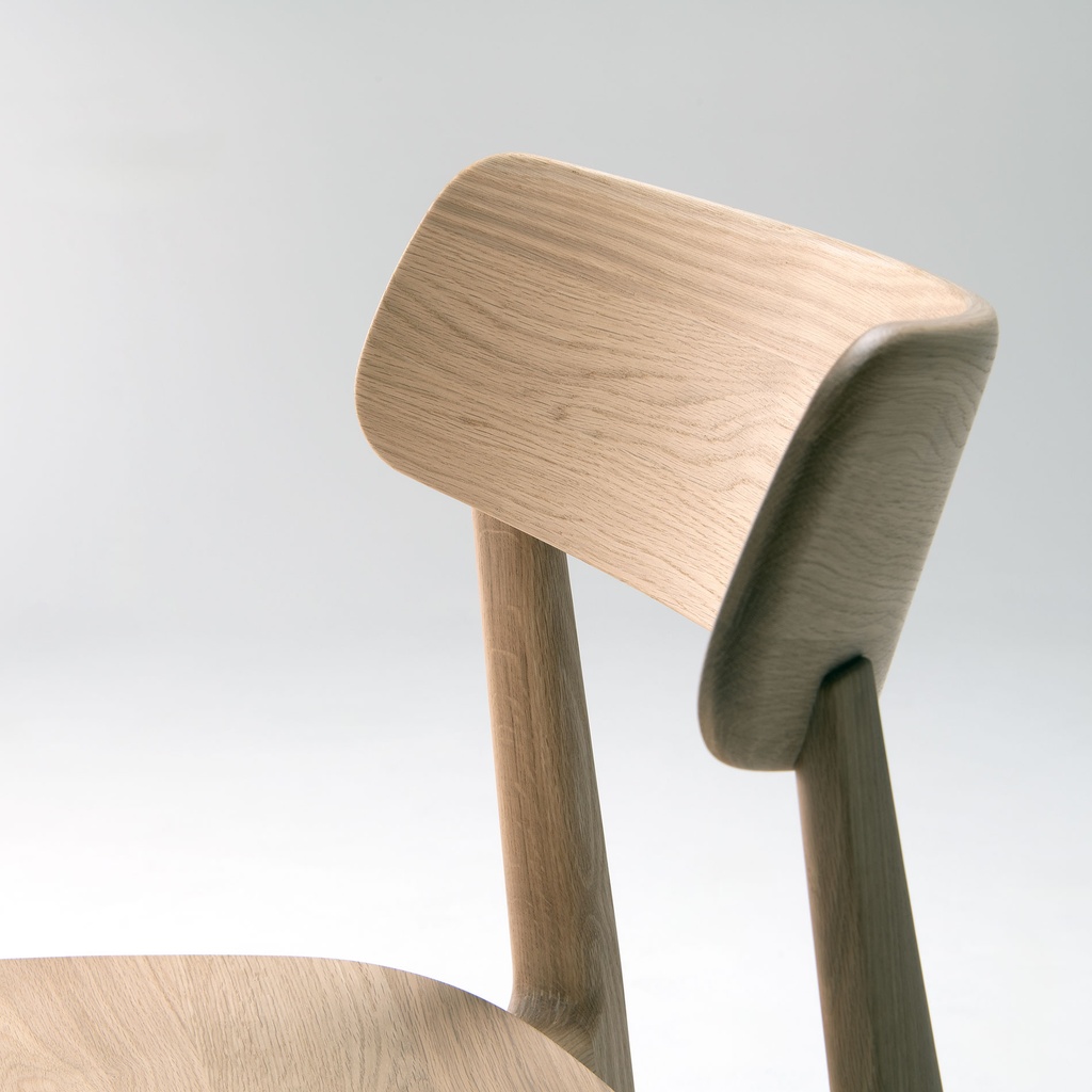 Aatos Easy Chair (Wooden Seat) - 7
