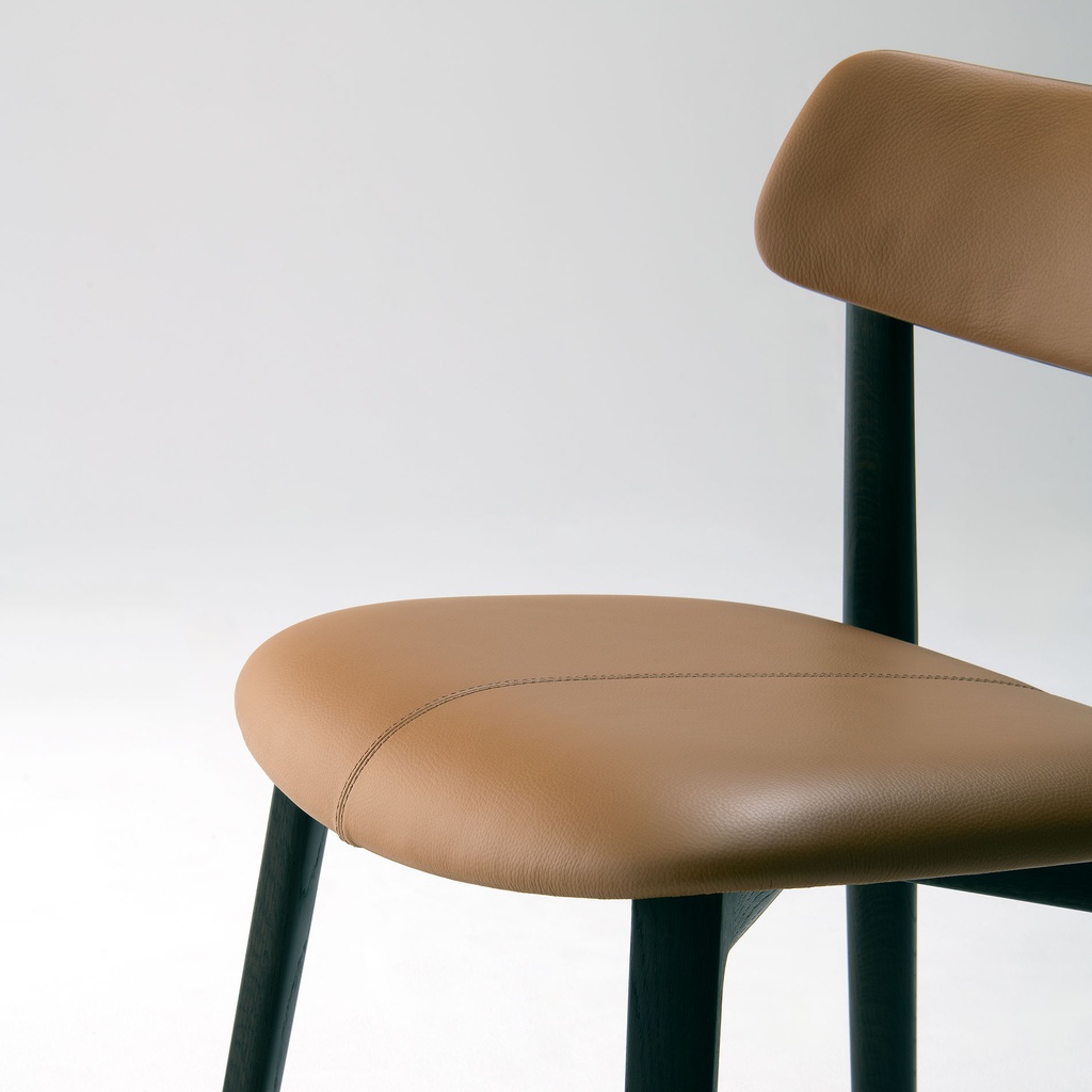 Aatos Easy Chair UB (Upholstered Seat) - 6