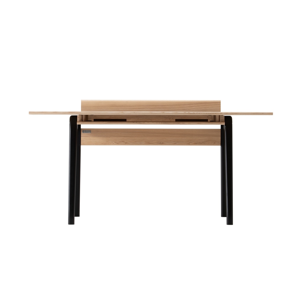 FOUR Desk 1