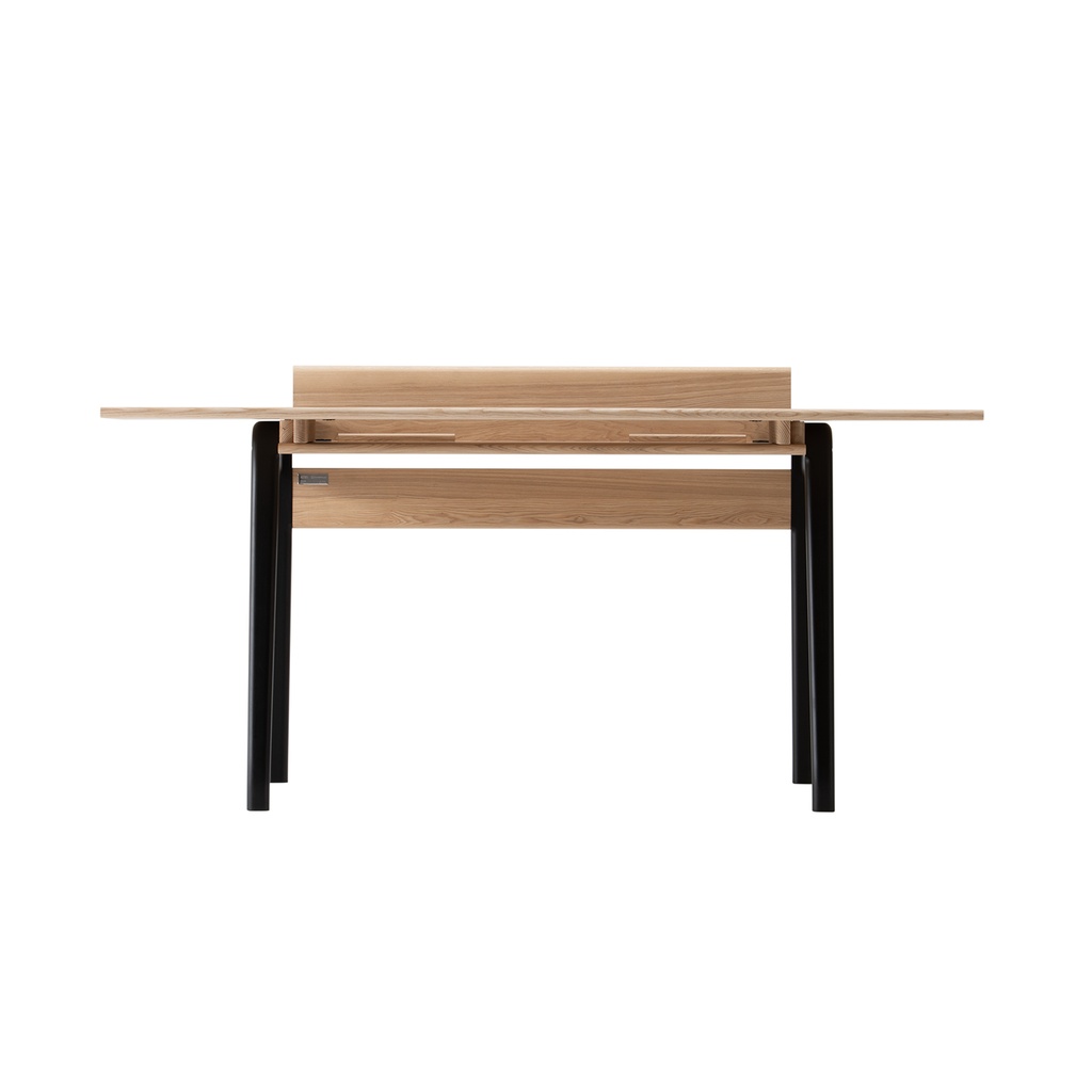 FOUR Desk 2