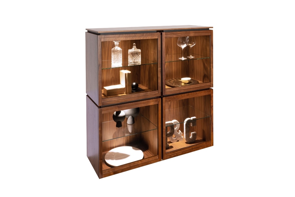 Mesh Sideboard — View 04
