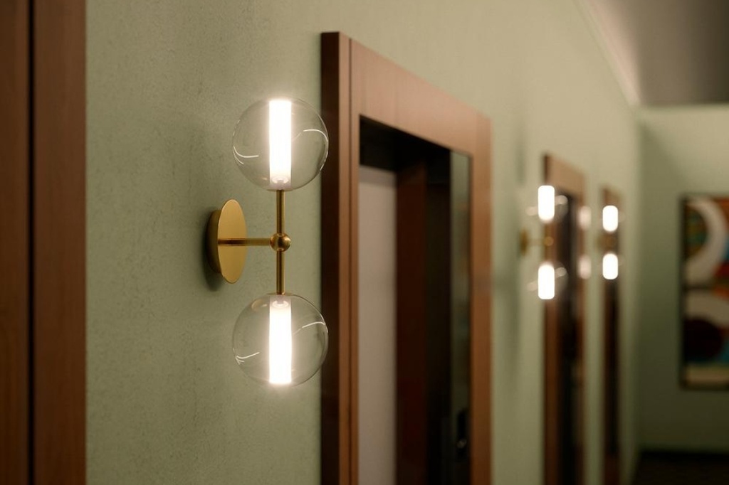Mirea Lamp — View 03