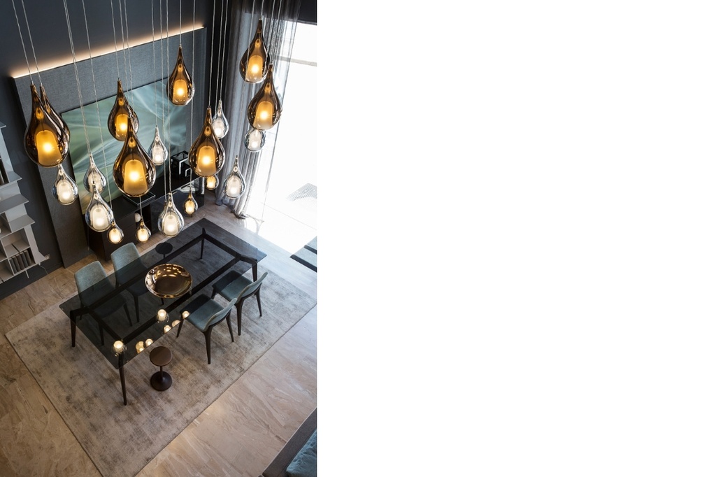 Zoe Lamp — View 02