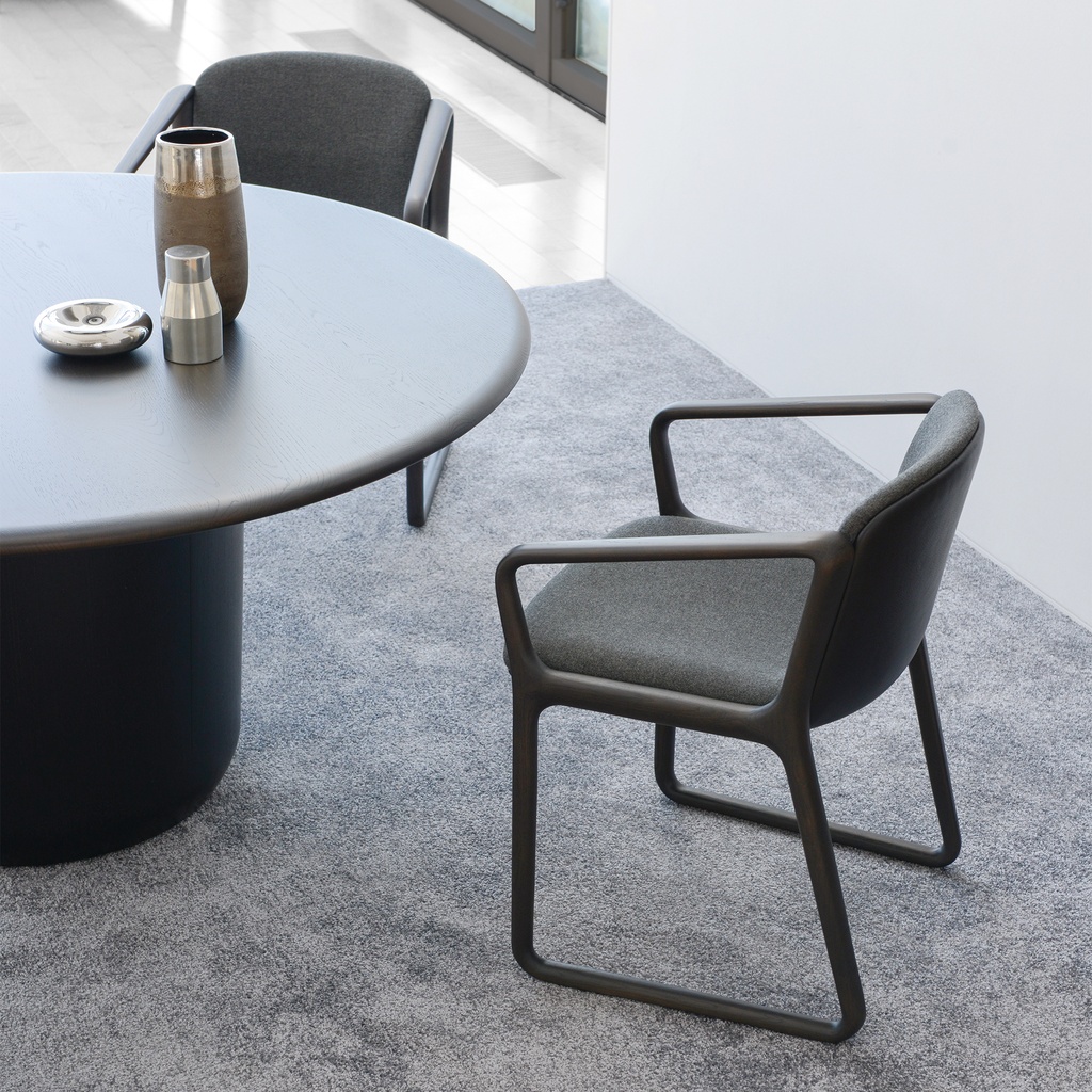 Eight Lux Side Chair - 8