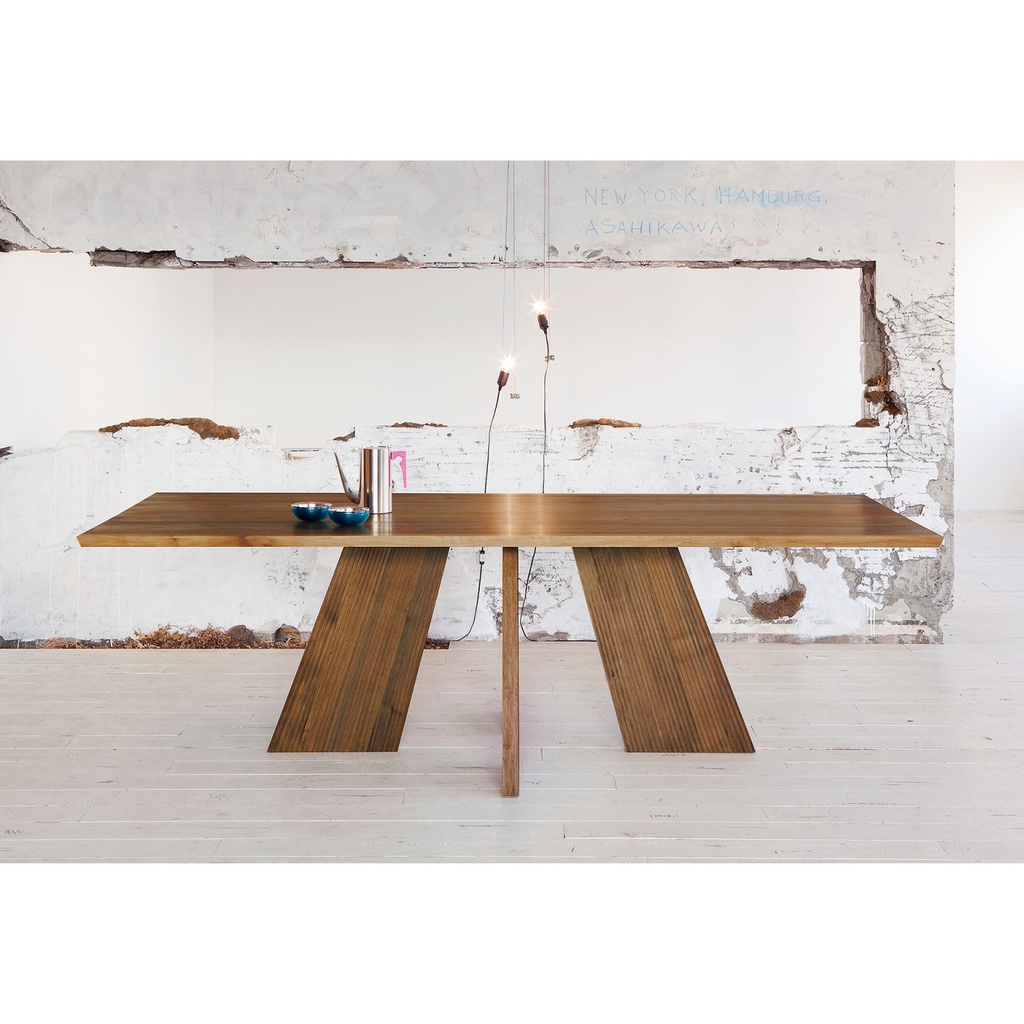 Hakama Round Table - 6