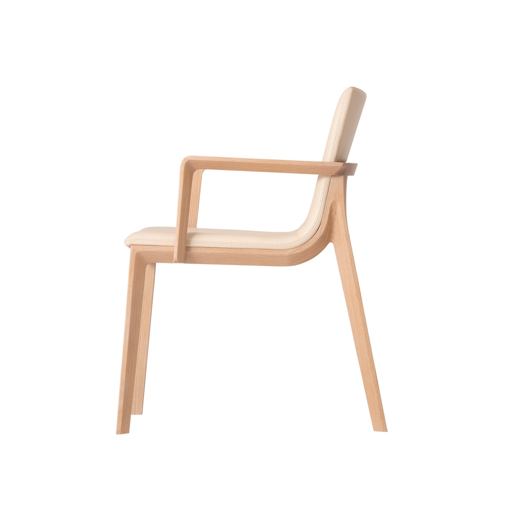 CHALLENGE Dining Armchair 2