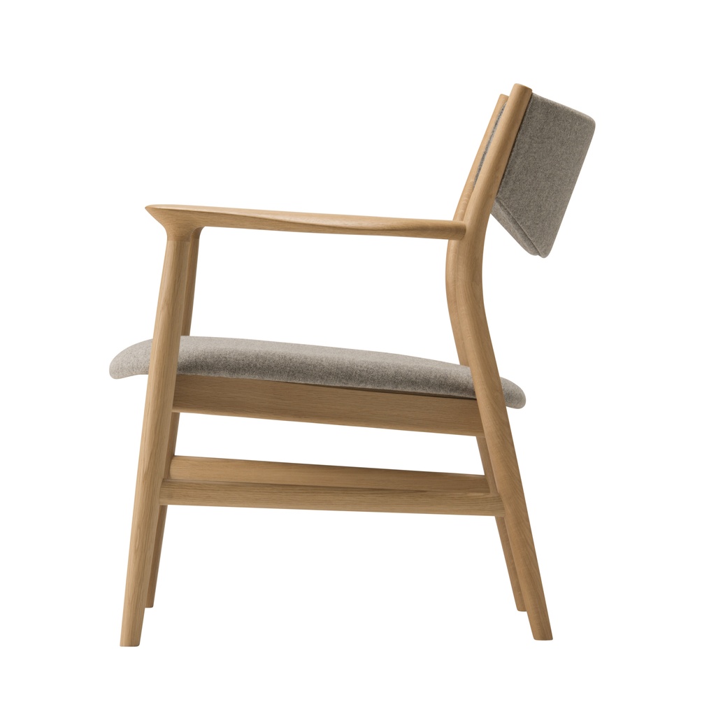 Kamuy Lux Easy Chair (Upholstered Back) - 3