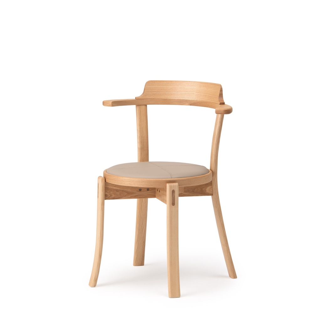 RUNT OM Chair (Upholstered Seat)