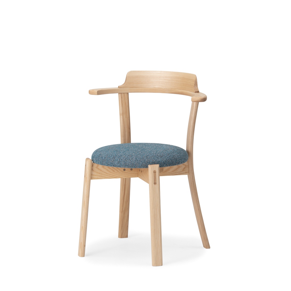 RUNTOM(26) Chair